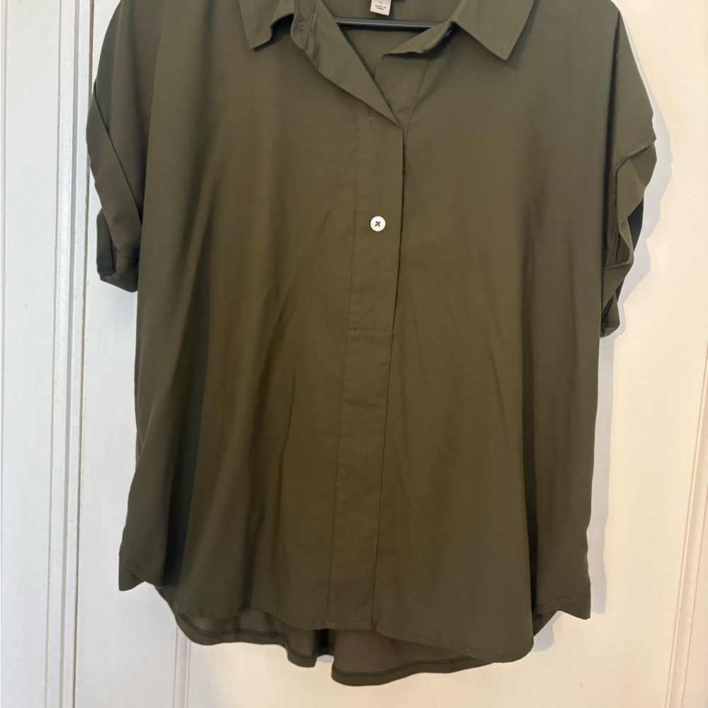 Olive Green Women's Button-Up Top